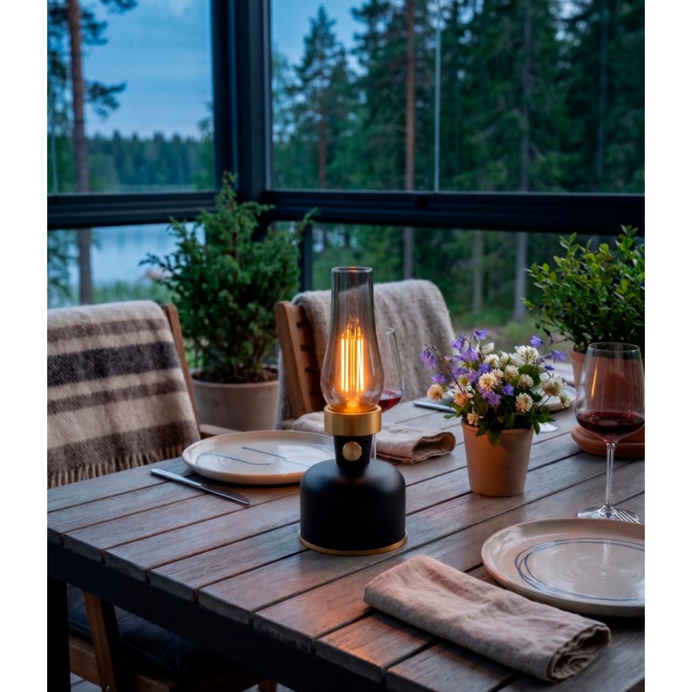 NordLight LED-öljylamppu ladattava 2.5W musta