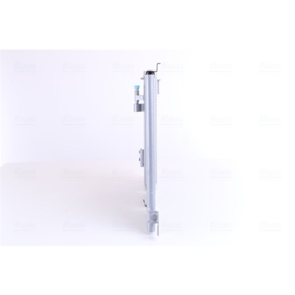Ilmastointilaitteen lauhdutin 30-8348