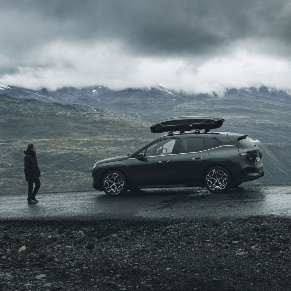 Thule Motion 3 XL Black Glossy 639800 katuseboks
