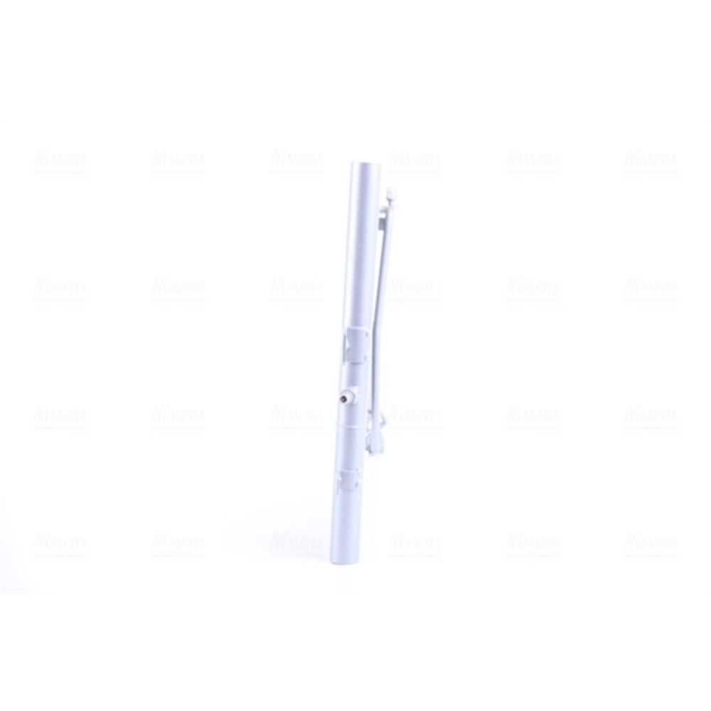 Ilmastointilaitteen lauhdutin 30-00281