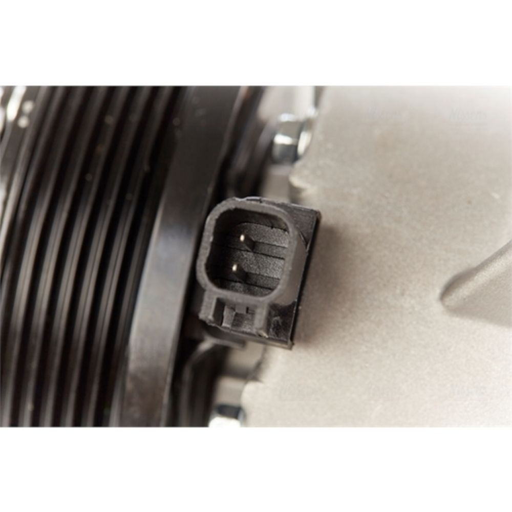 Ilmastointilaitteen kompressori 30-04410