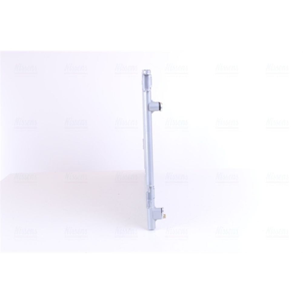 Ilmastointilaitteen lauhdutin 30-00486