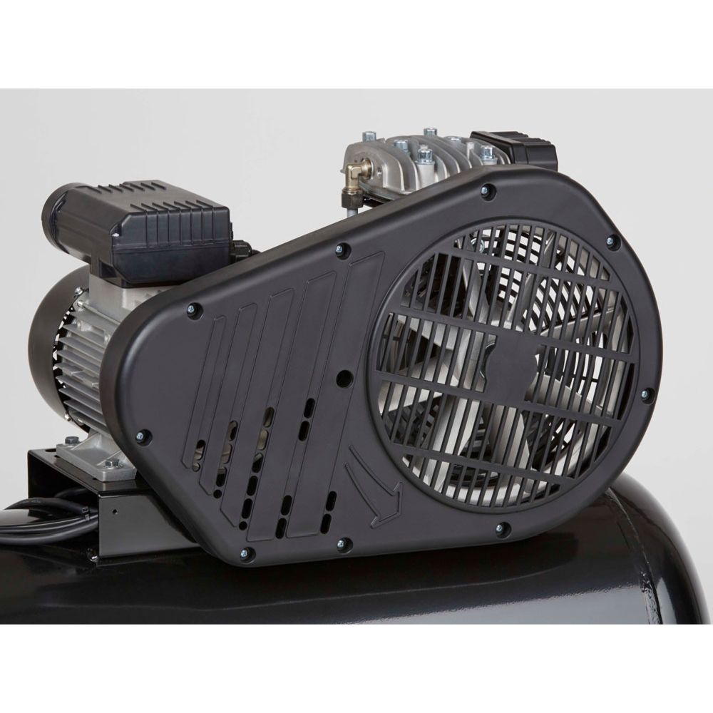 Black+Decker 320/10/100 suruõhukompressor, 100 l, 2200 W