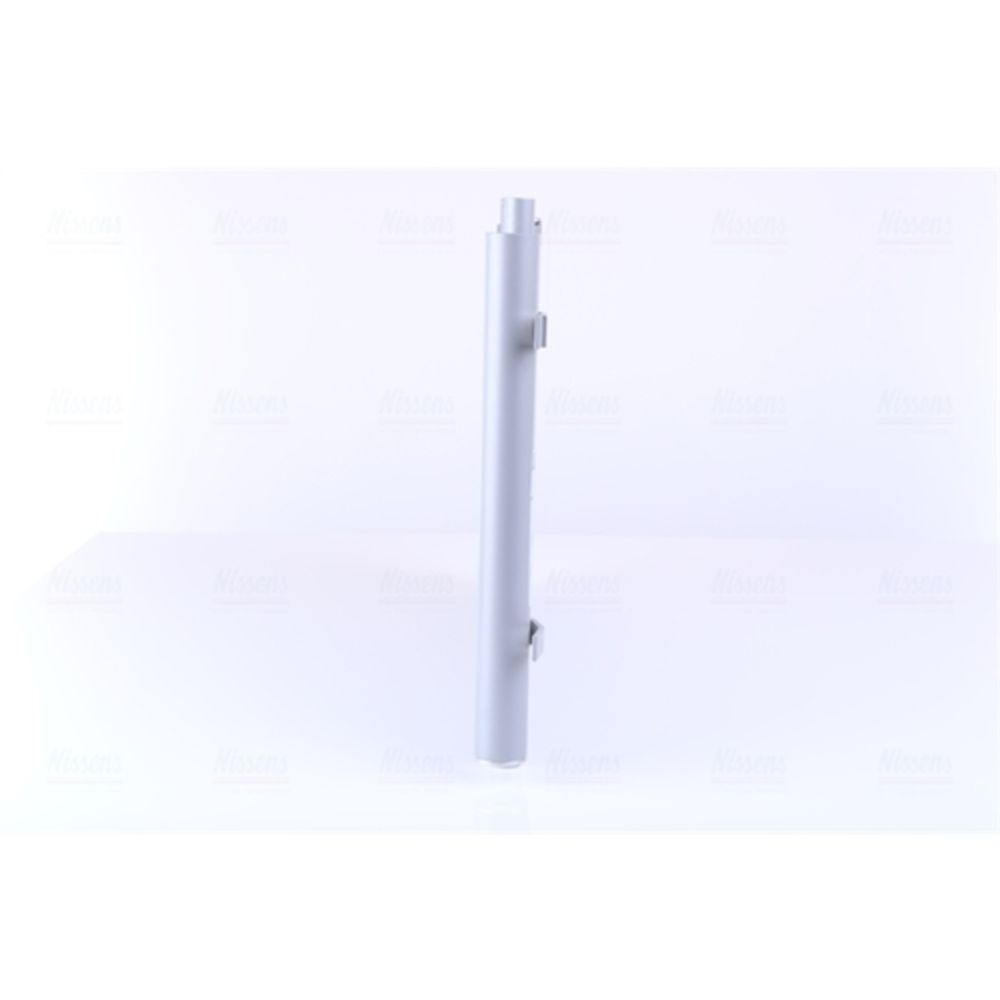 Ilmastointilaitteen lauhdutin 30-00360