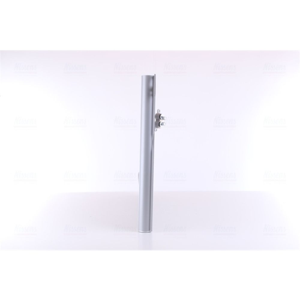 Ilmastointilaitteen lauhdutin 30-00522