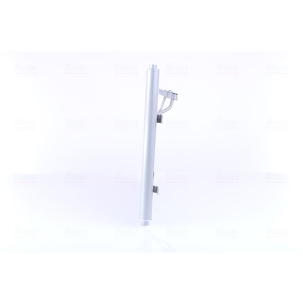 Ilmastointilaitteen lauhdutin 30-00322