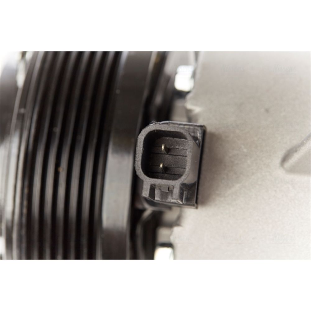 Ilmastointilaitteen kompressori 30-00253