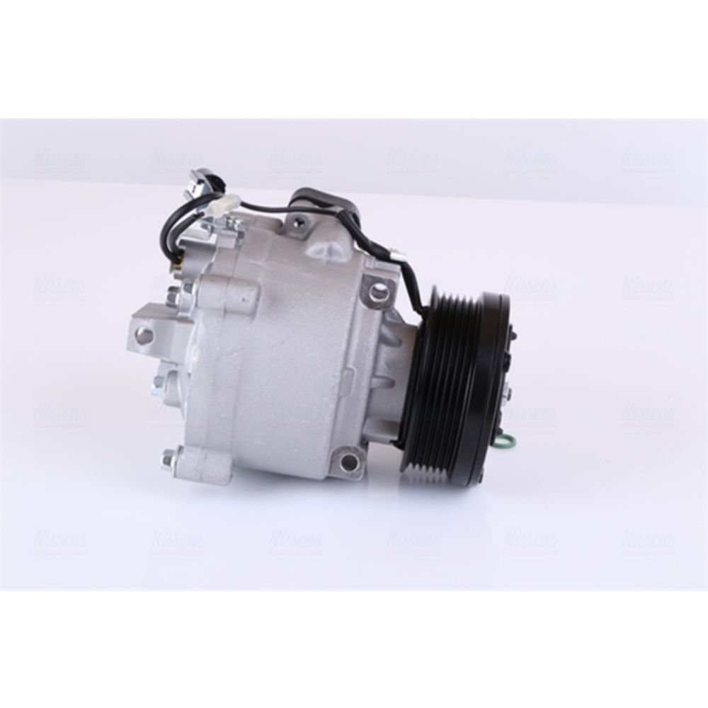 Ilmastointilaitteen kompressori 30-00359