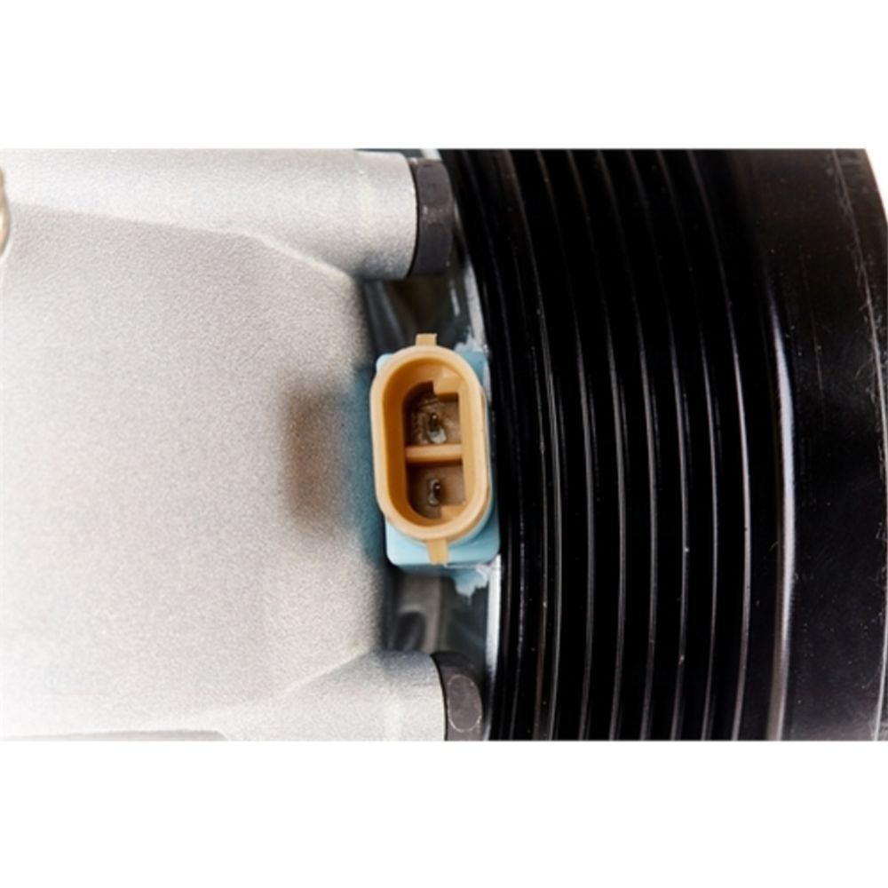 Ilmastointilaitteen kompressori 30-03995