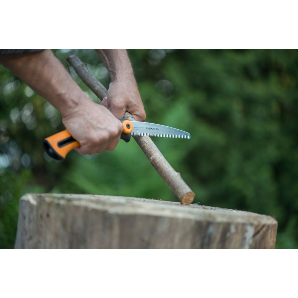 Fiskars Xtract trädgårds- och friluftssåg SW73