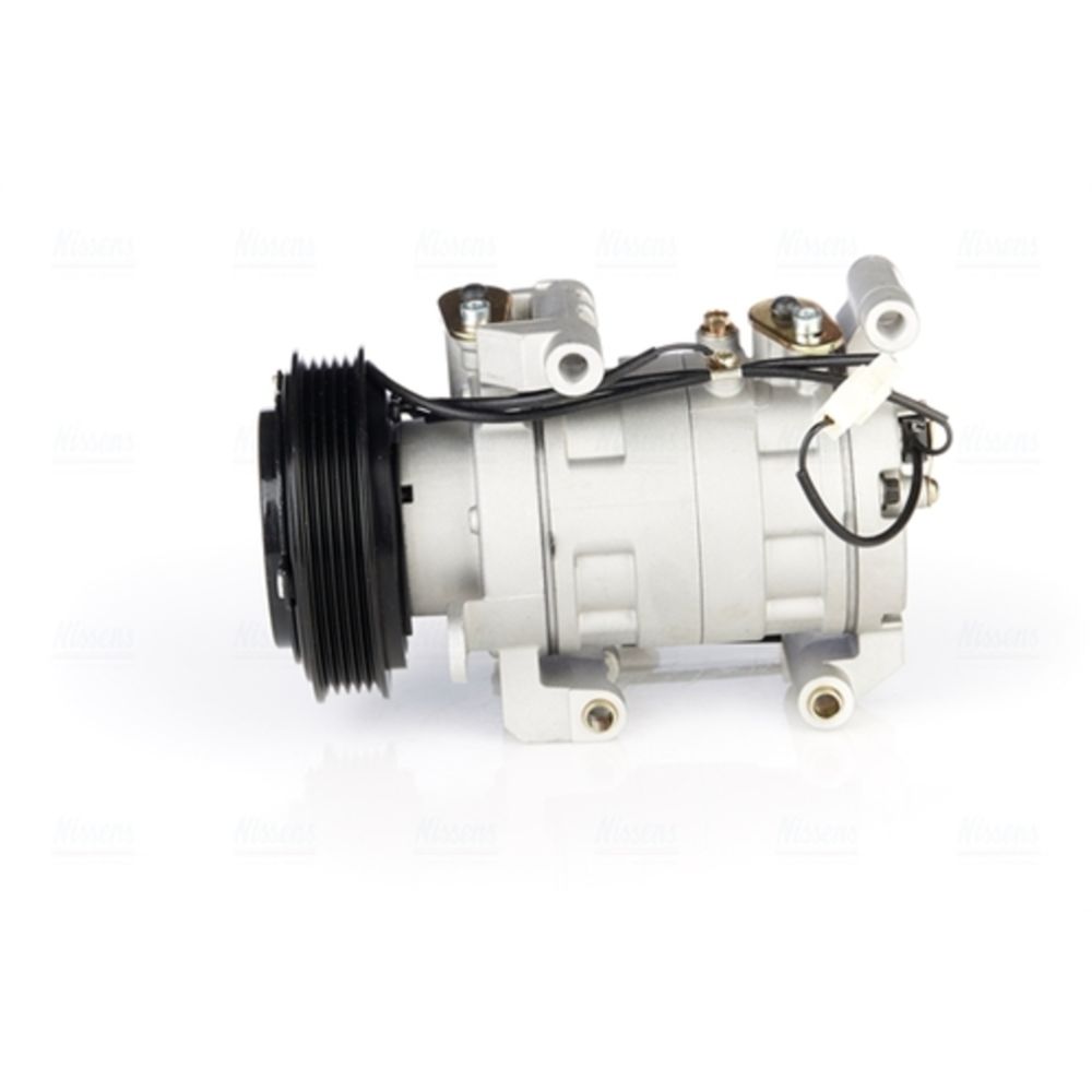 Ilmastointilaitteen kompressori 30-03641