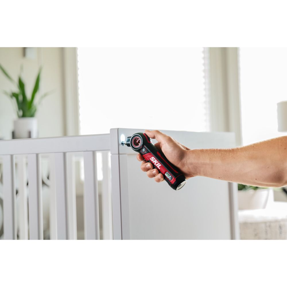SKIL 2714 GA batteridriven skruvdragare 4 V
