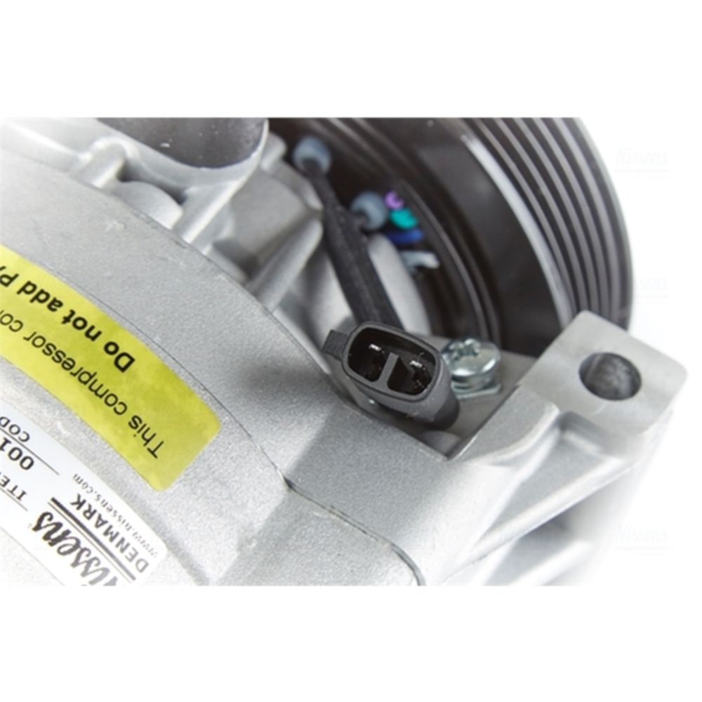 Ilmastointilaitteen kompressori 30-00176