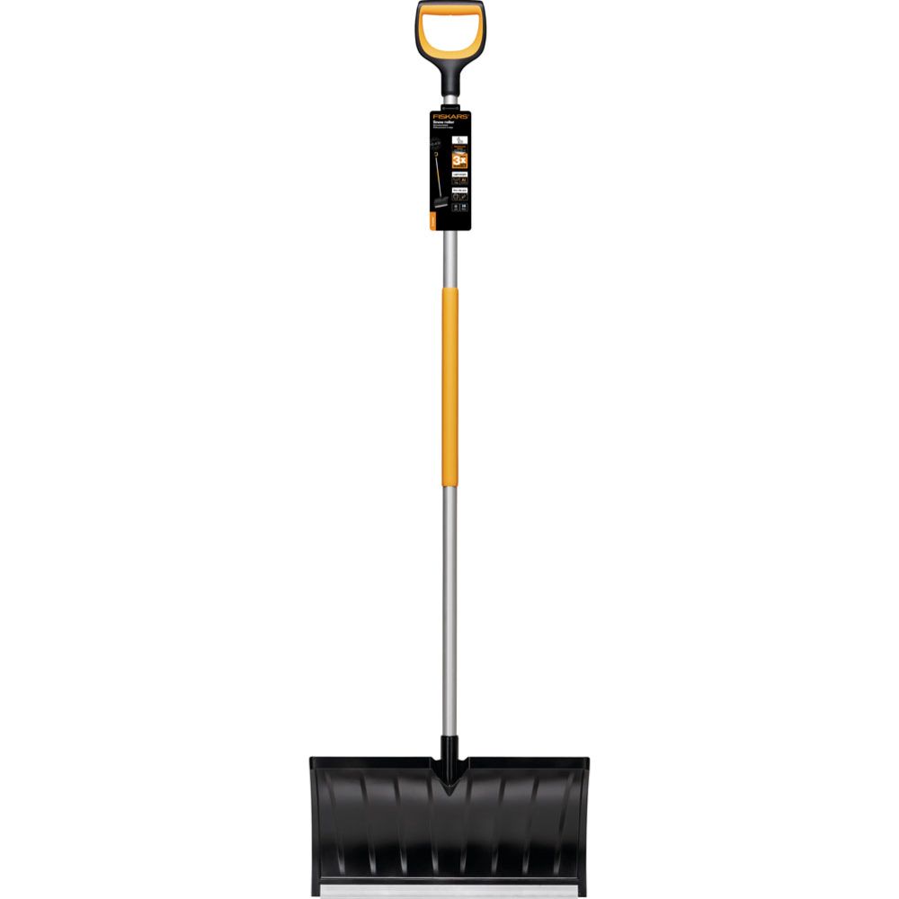 Fiskars X-Series lumentyönnin rullaava