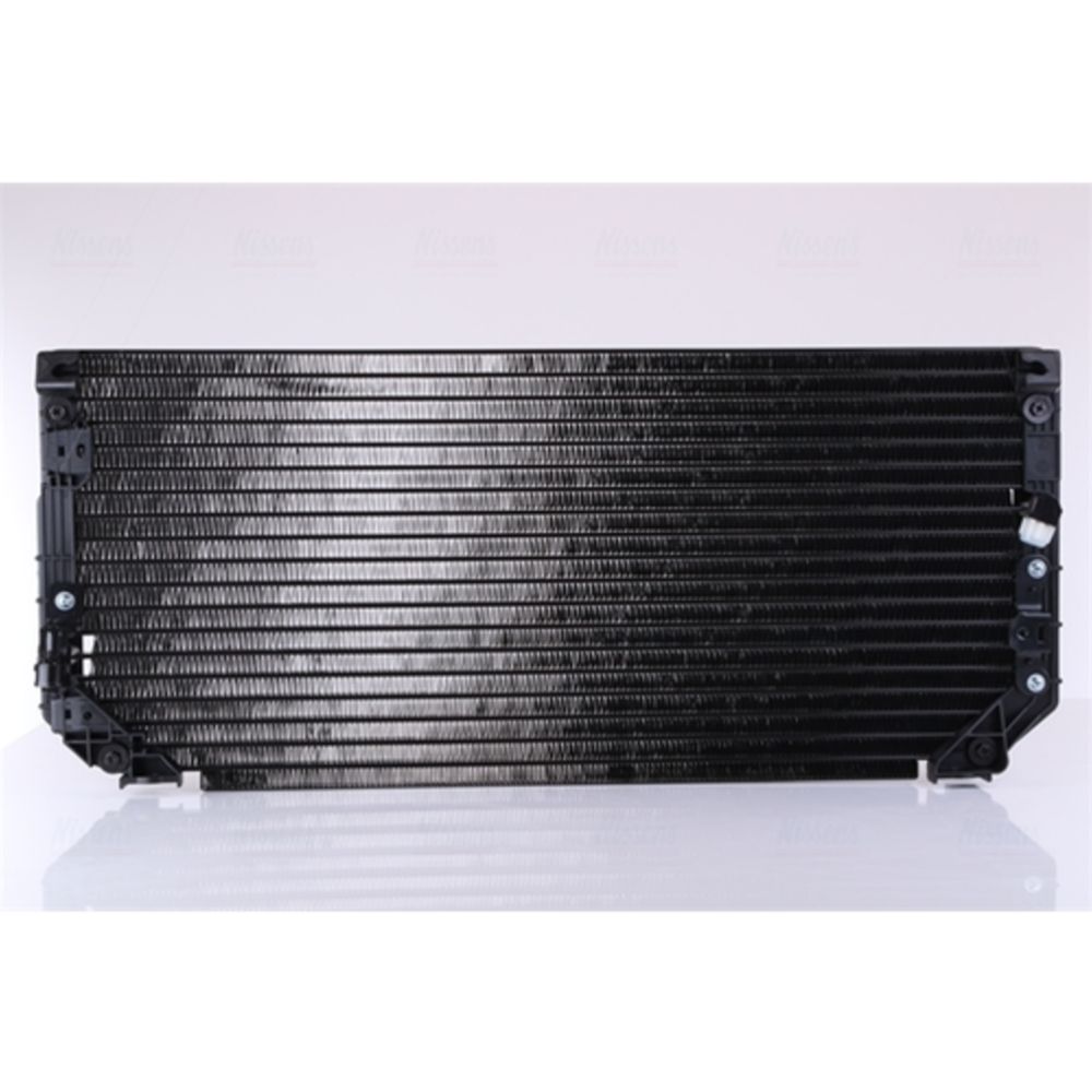 Ilmastointilaitteen lauhdutin 30-00157