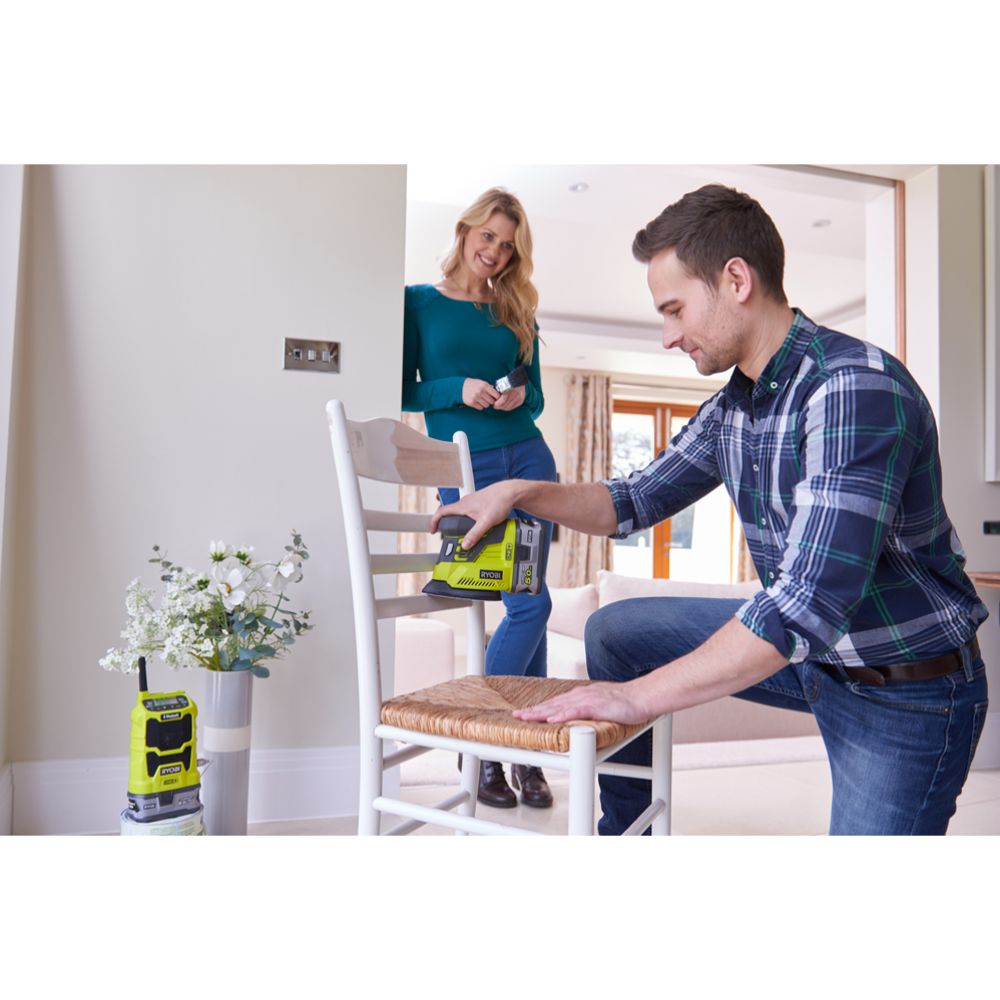 Ryobi akkutyökalusarja R18CK4E-242S 2,0 Ah + 4,0 Ah
