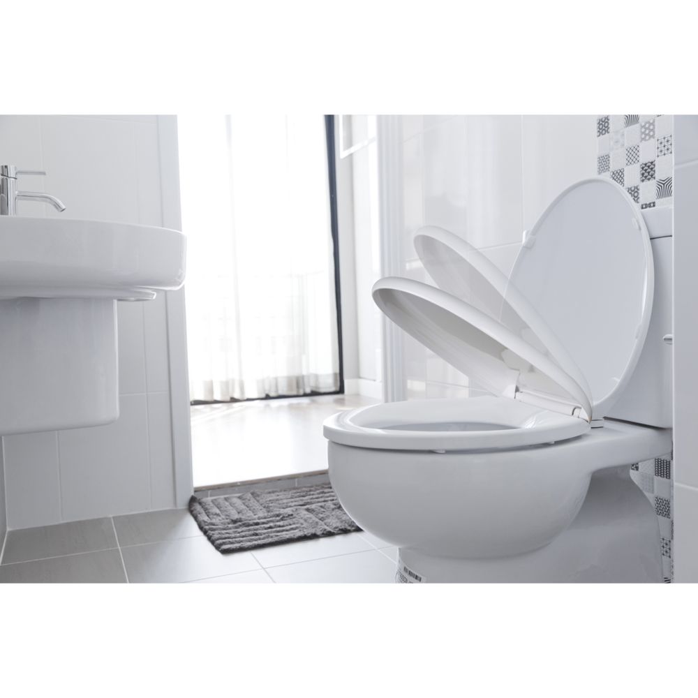 Bath & Shower WC-iste "soft close", valge