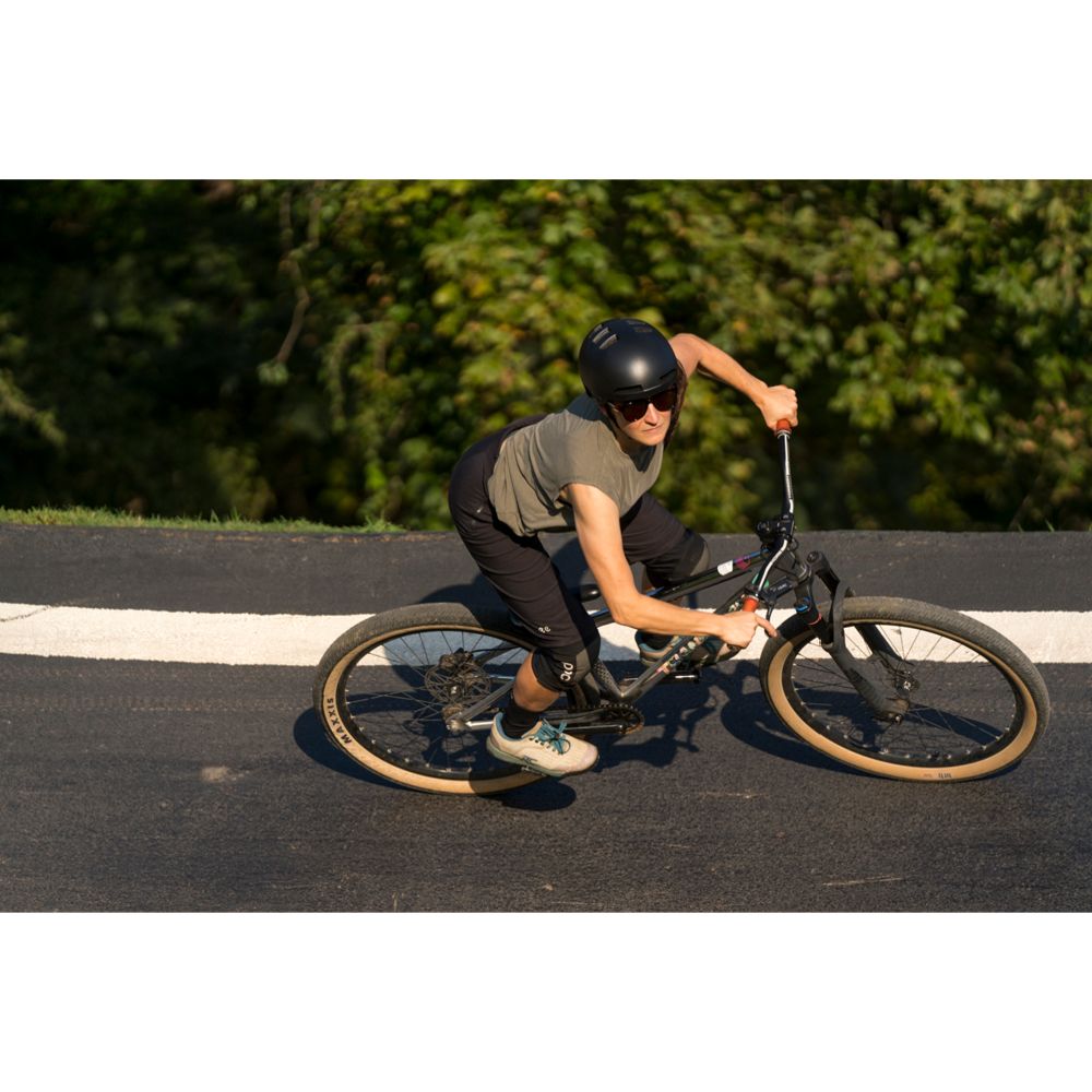 Lazer Maze KinetiCore Matte Black jalgrattakiiver