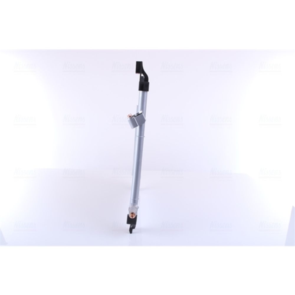 Ilmastointilaitteen lauhdutin 30-05140