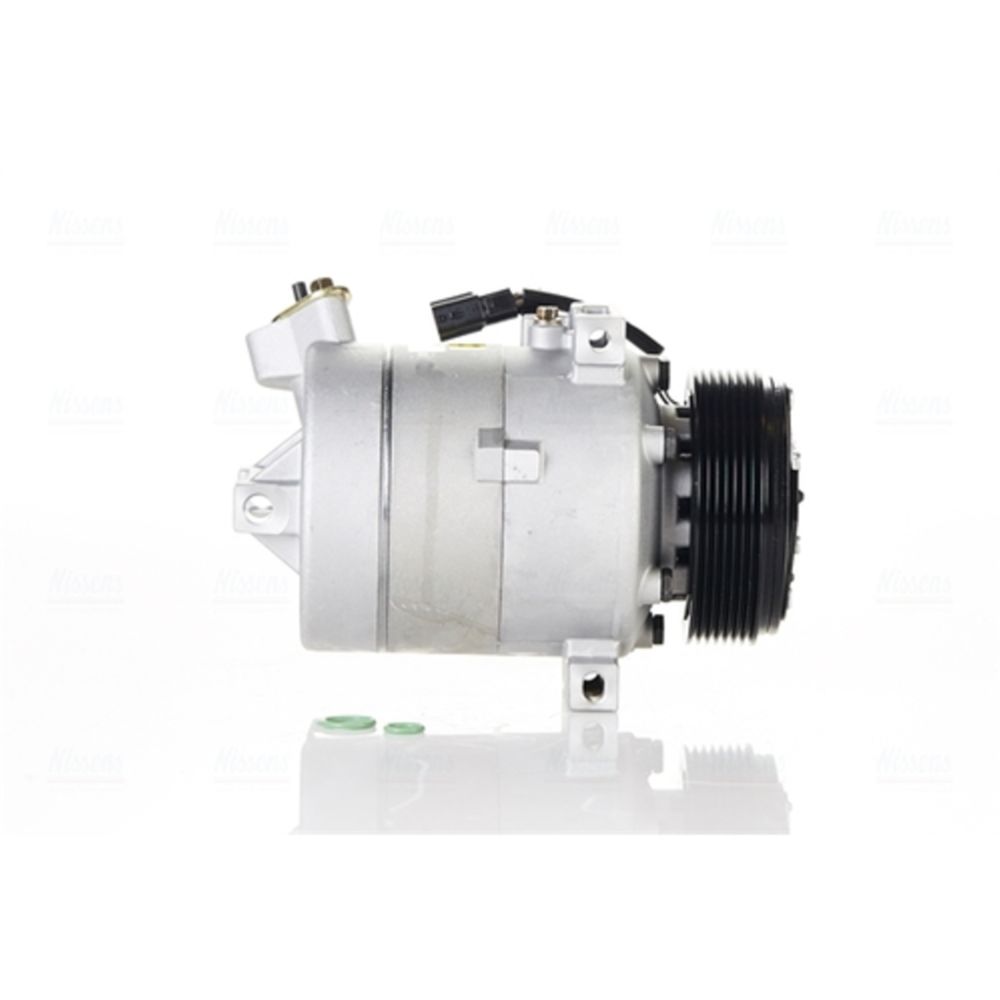 Ilmastointilaitteen kompressori 30-00327