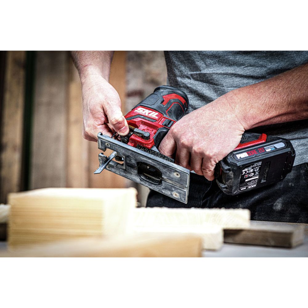 SKIL 3440 CA Compact hiiliharjaton akkupistosaha heilurilla runko