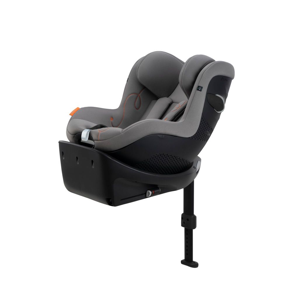 Cybex Sirona Gi i-Size -turvaistuin ja telakka