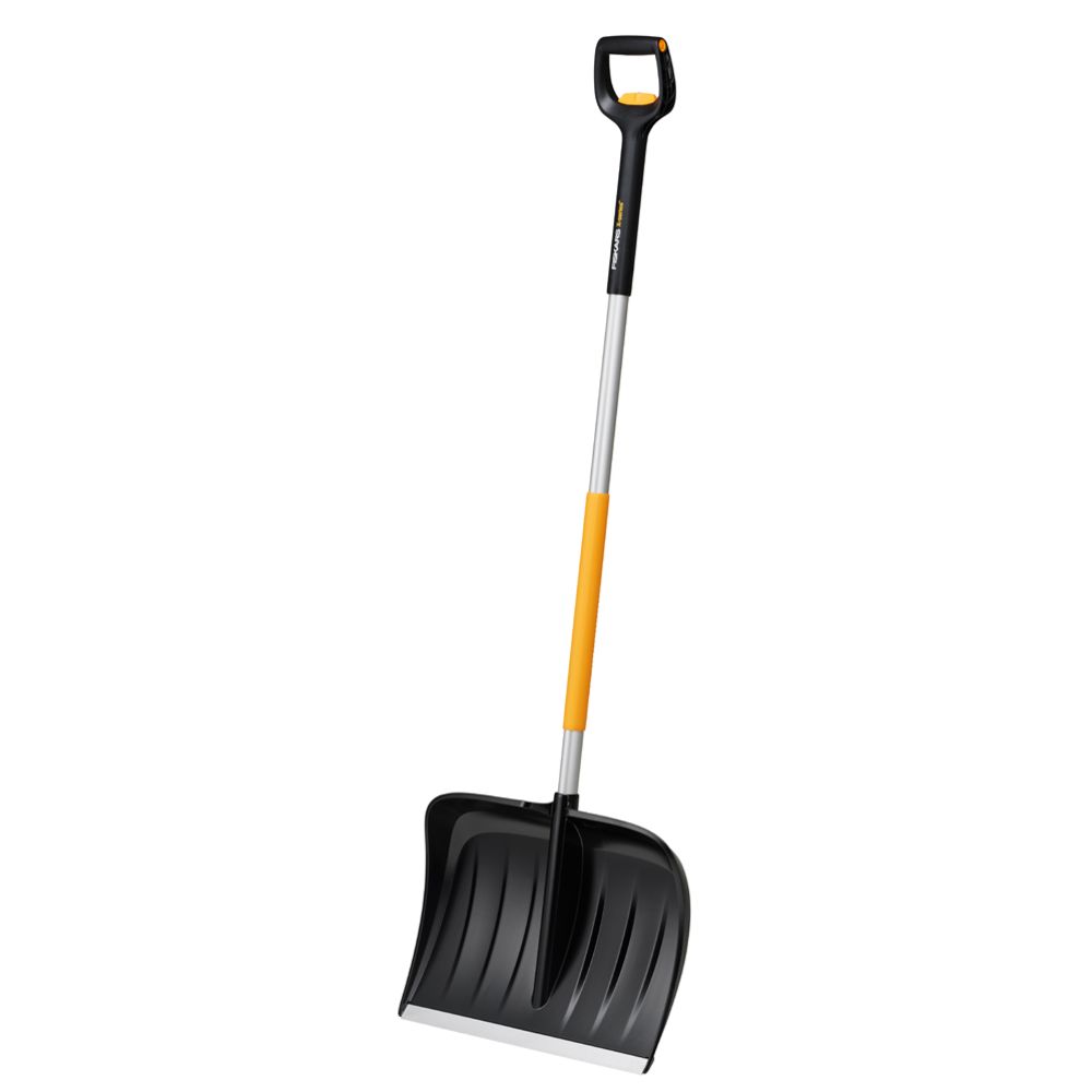 Fiskars X-Series lumentyönnin teleskooppivarrella