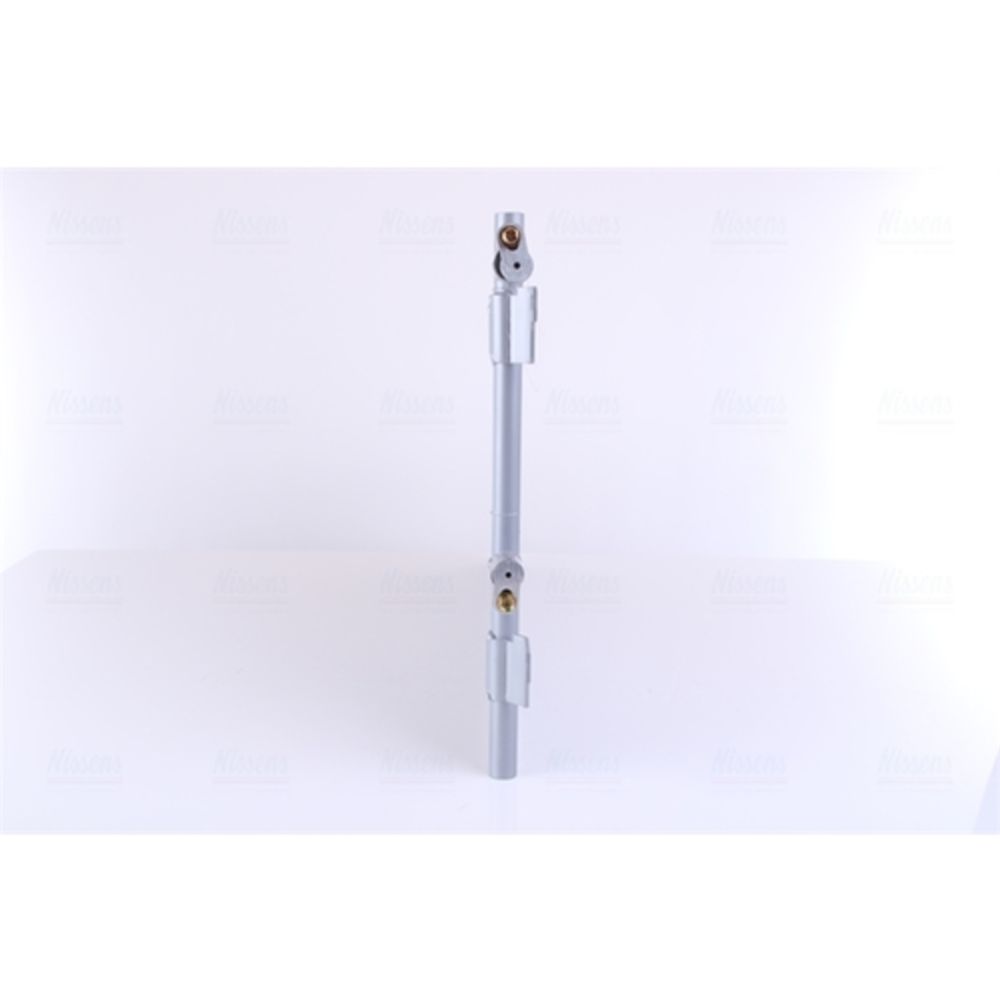 Ilmastointilaitteen lauhdutin 30-00541