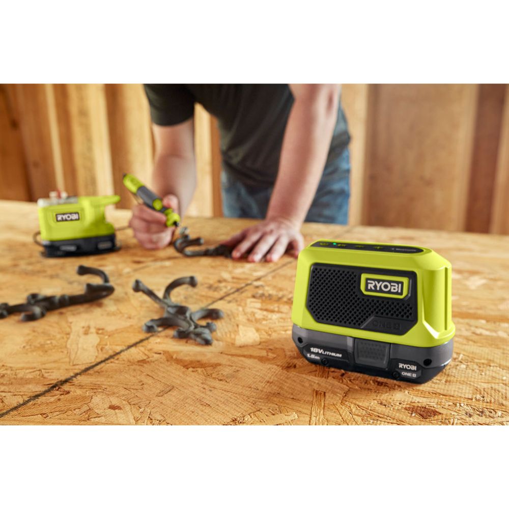 Ryobi ONE+ akukõlar, Bluetooth, RBTM18-0 korpus