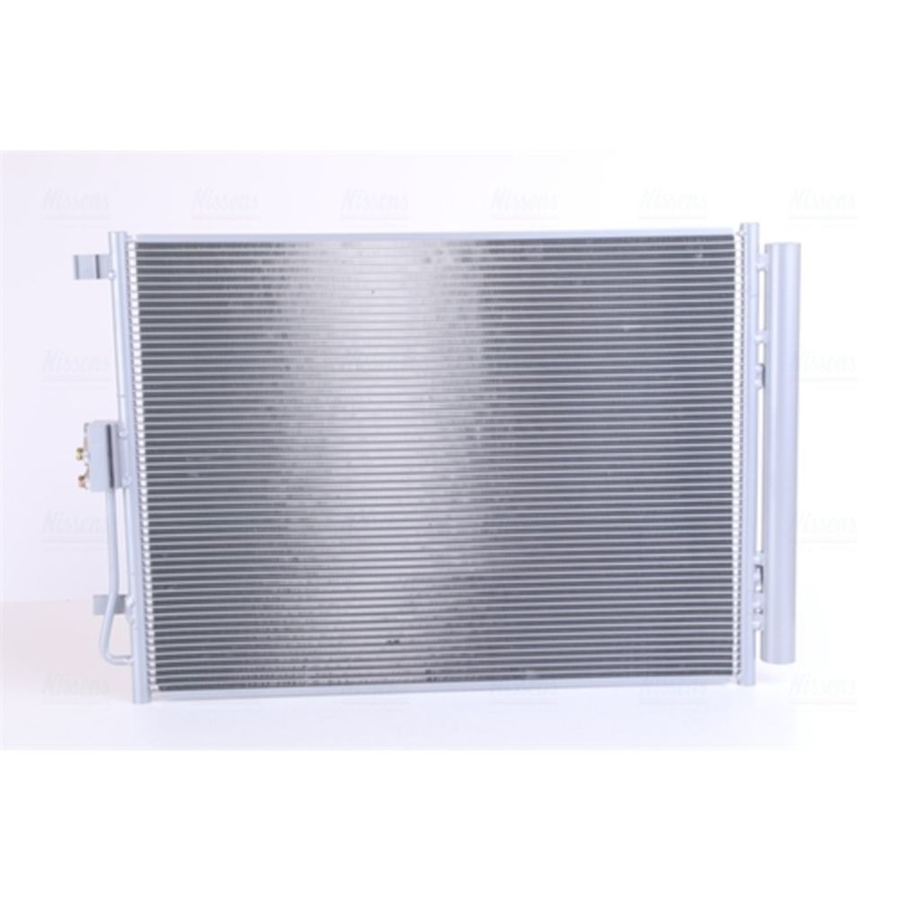 Ilmastointilaitteen lauhdutin 30-00382