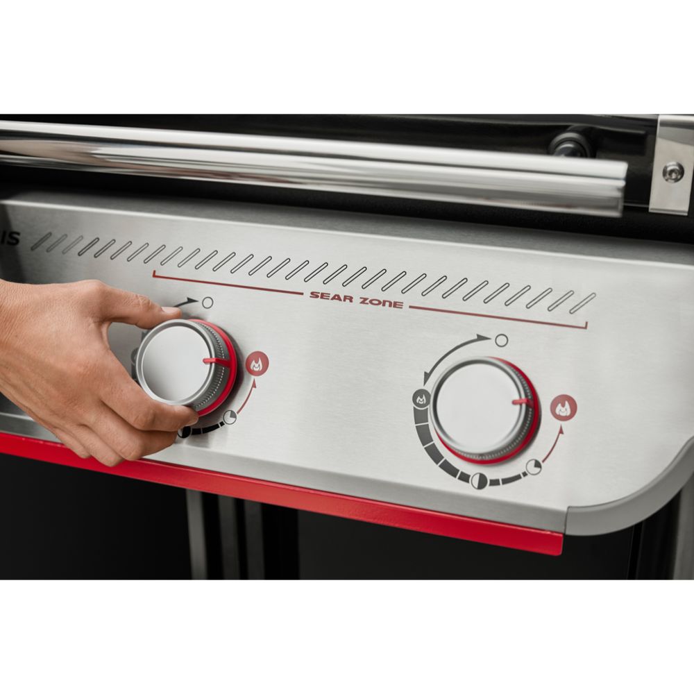 Weber Genesis E-415W kaasugrilli