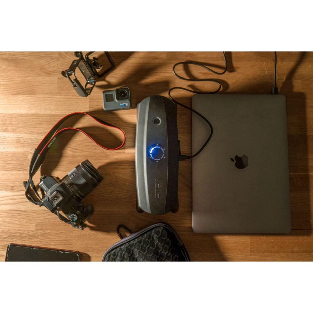 CTEK CS FREE underhållsladdare 12 V/5 A