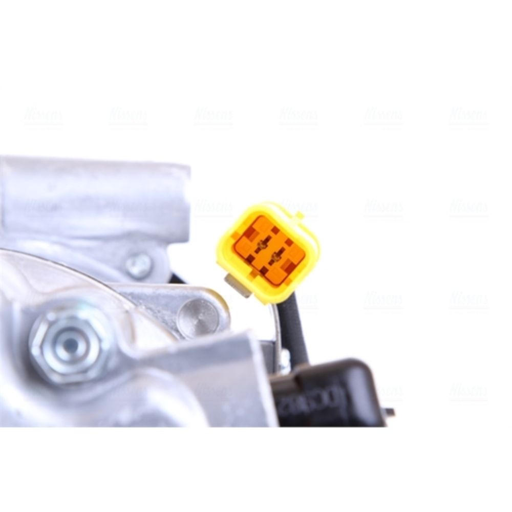 Ilmastointilaitteen kompressori 30-04421