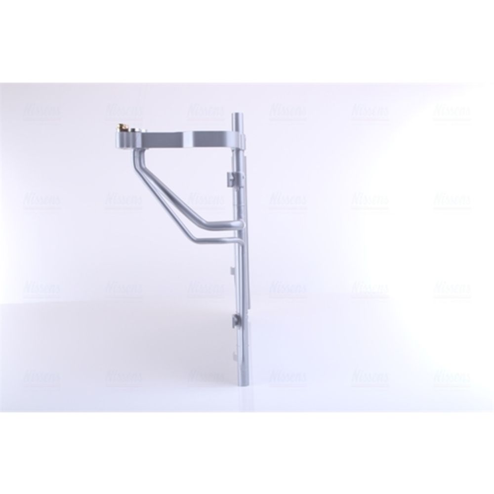 Ilmastointilaitteen lauhdutin 30-04038