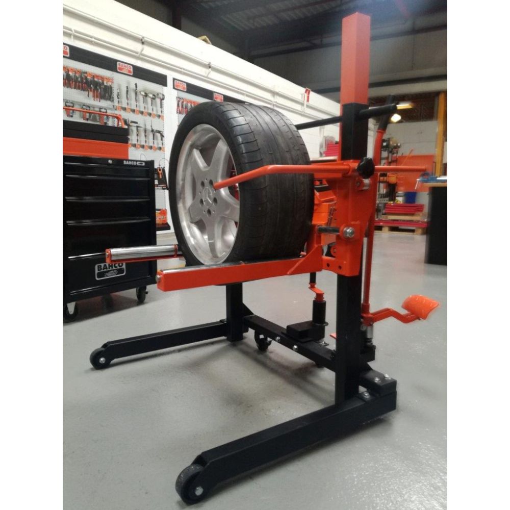 Bahco BH8AC3-600 hüdrauliline rehvikäru 600 kg max. 1300 mm rehvidele