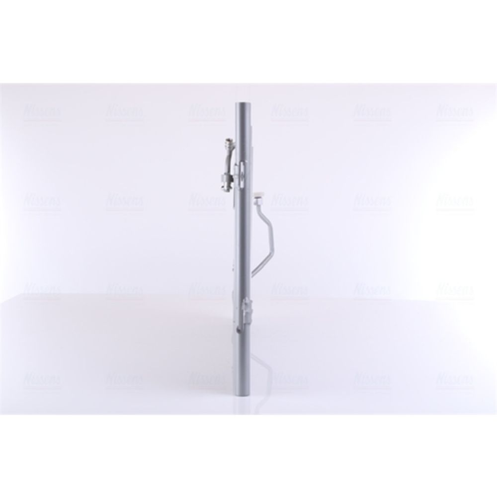 Ilmastointilaitteen lauhdutin 30-00390