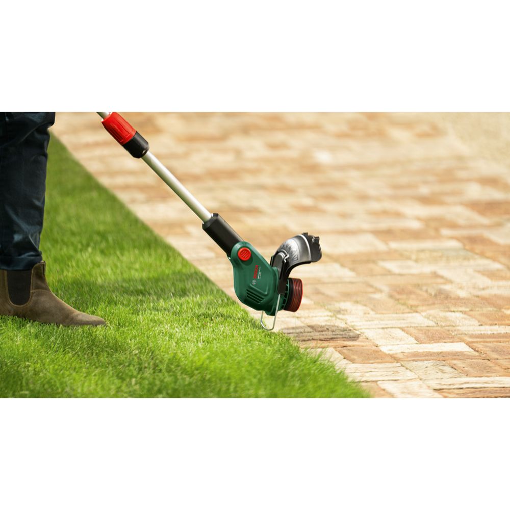 Bosch UniversalGrassCut akkutrimmeri 18V-26-500 (2,0 Ah)