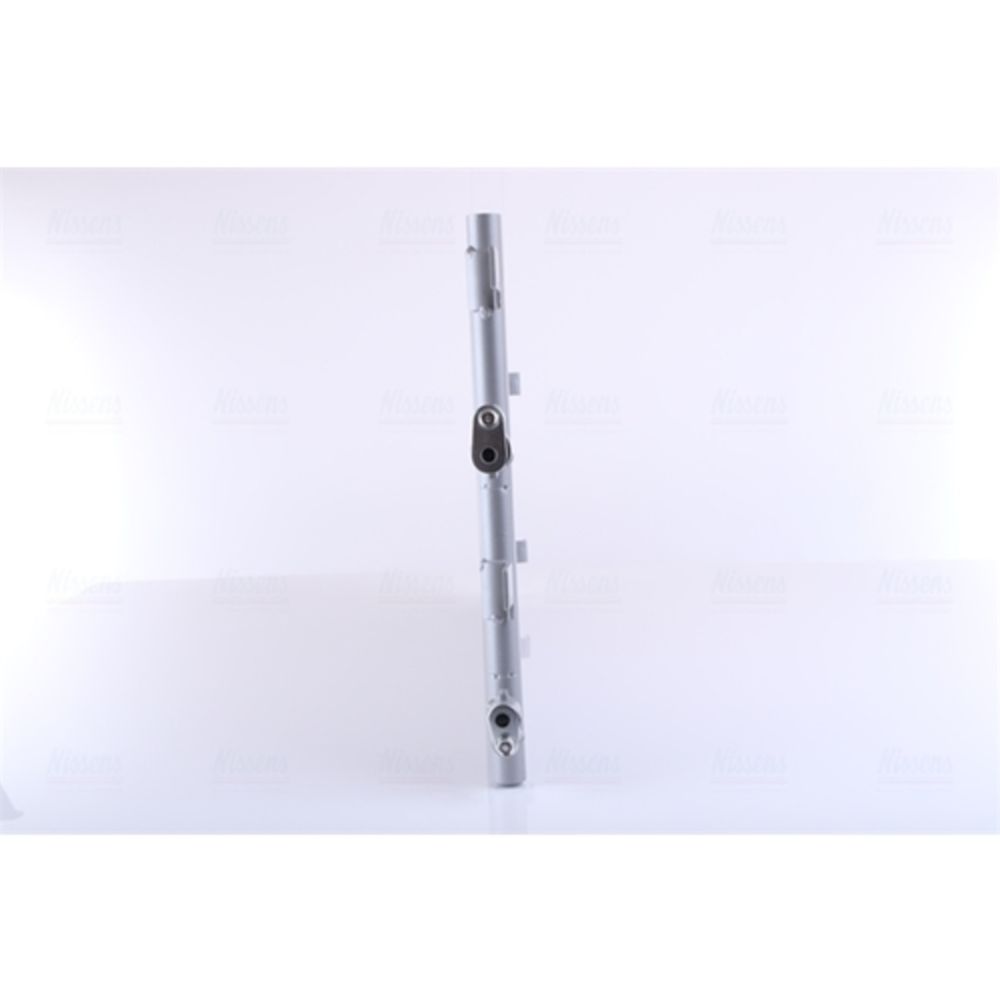 Ilmastointilaitteen lauhdutin 30-05138