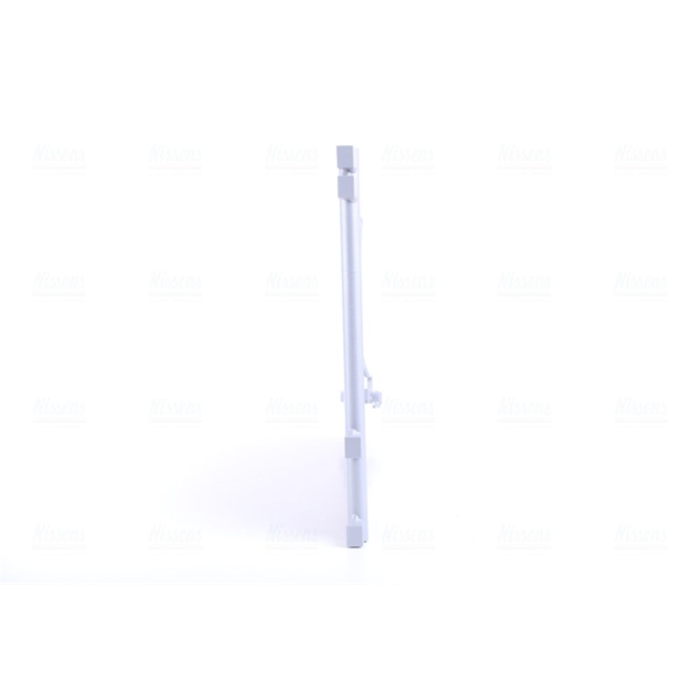Ilmastointilaitteen lauhdutin 30-00496