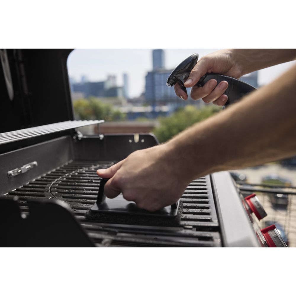 Weber Spirit E-410 kaasugrilli