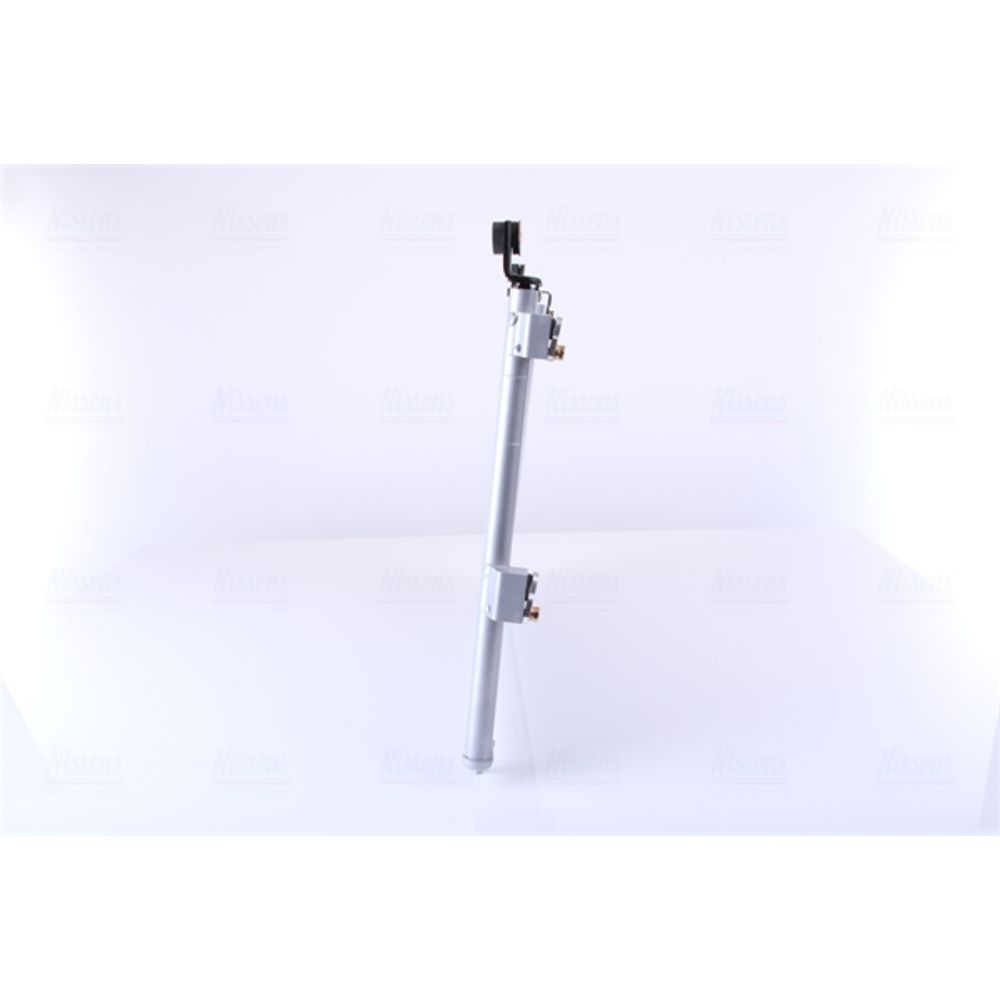 Ilmastointilaitteen lauhdutin 30-00503