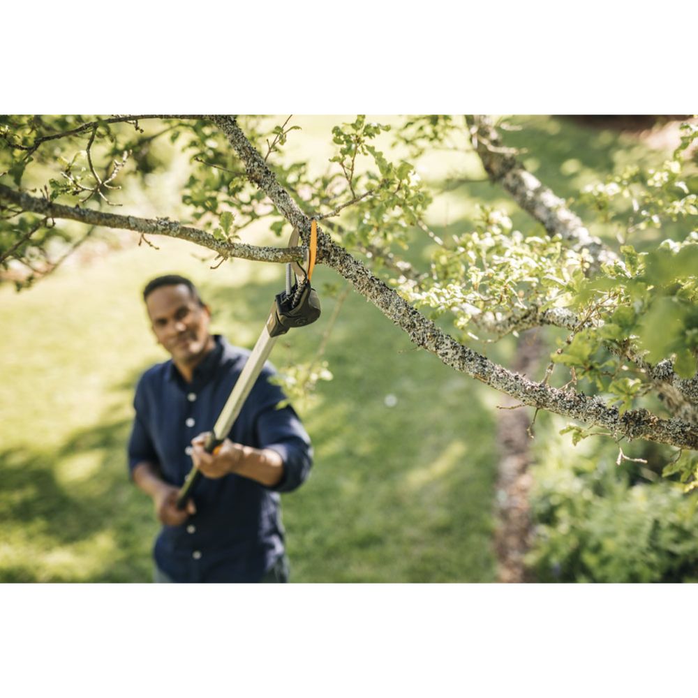 Fiskars PowerGear X monitoimileikkuri UPX82