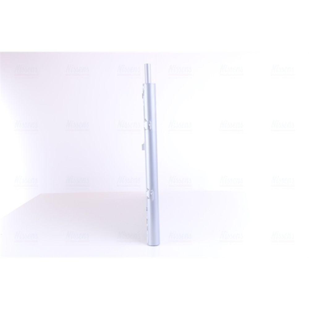 Ilmastointilaitteen lauhdutin 30-00261