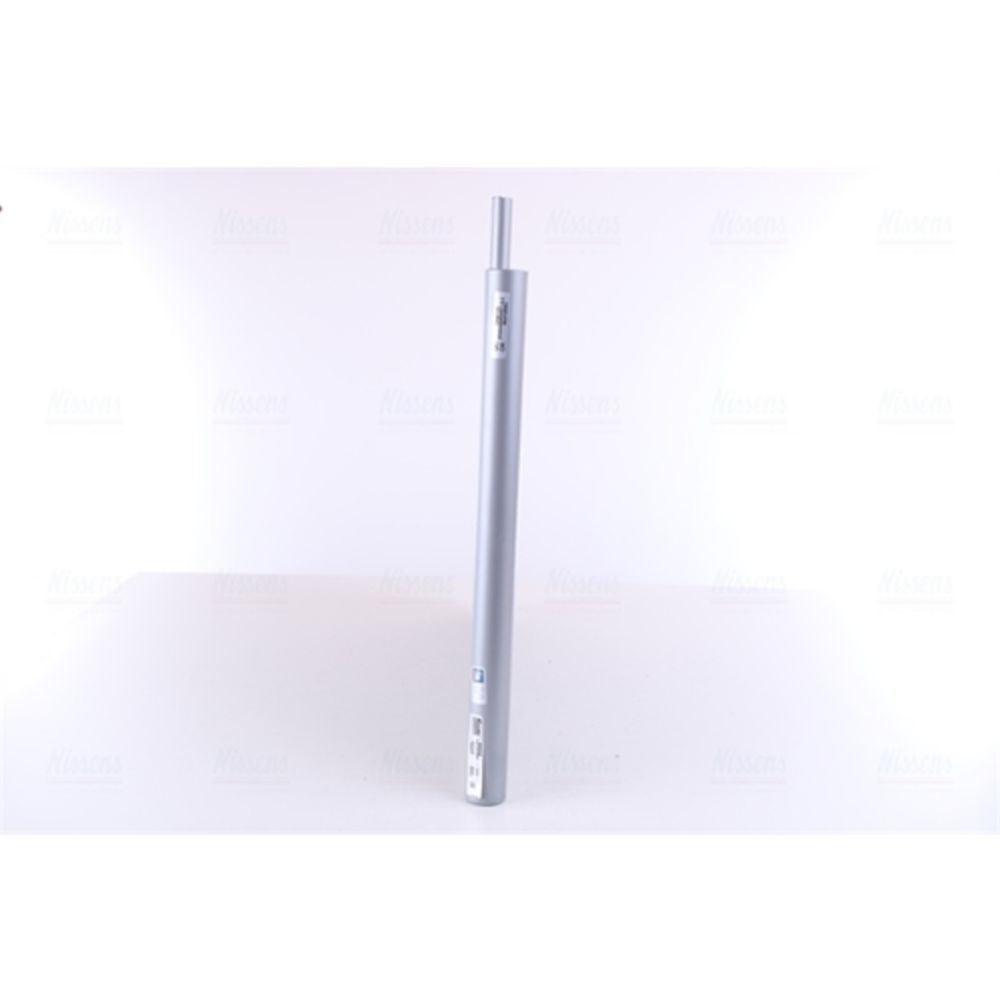 Ilmastointilaitteen lauhdutin 30-00439