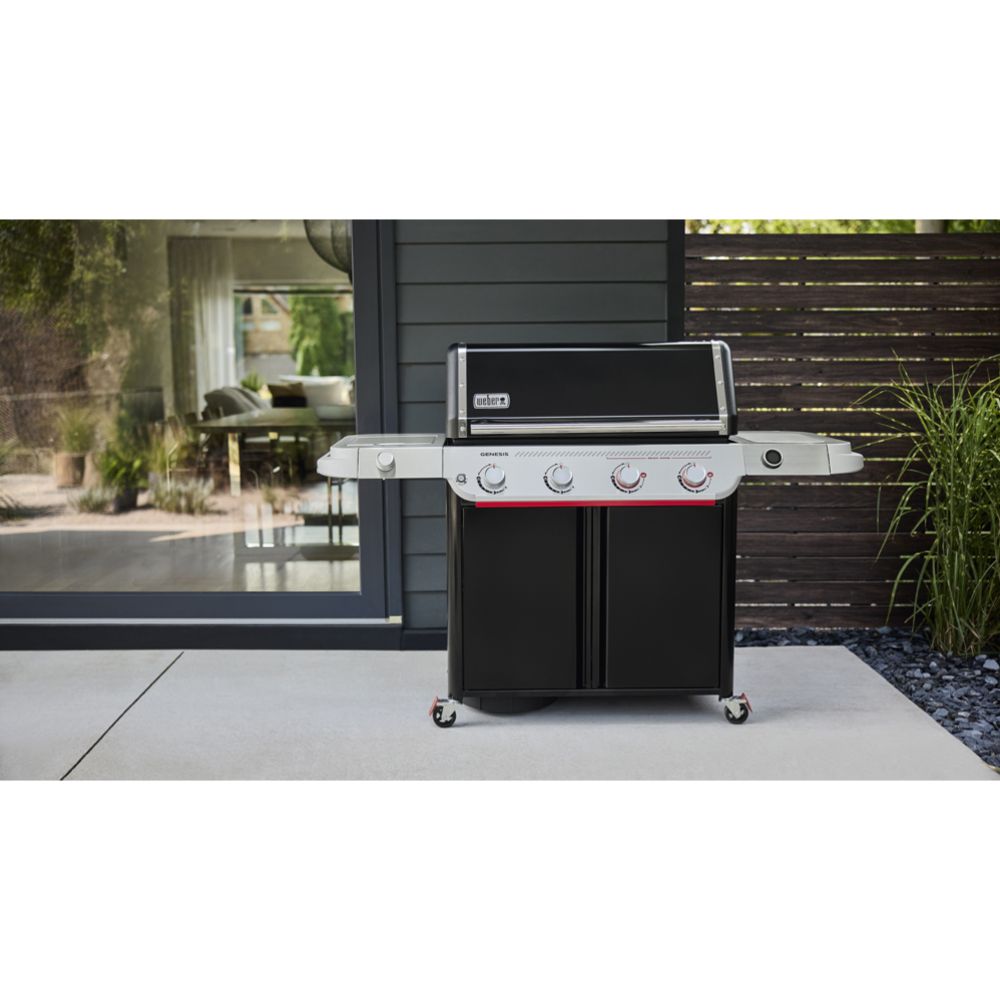 Weber Genesis E-435W kaasugrilli