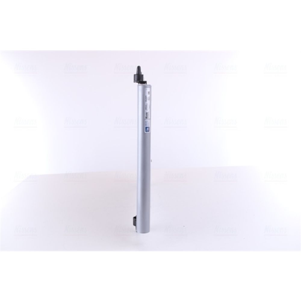 Ilmastointilaitteen lauhdutin 30-04429