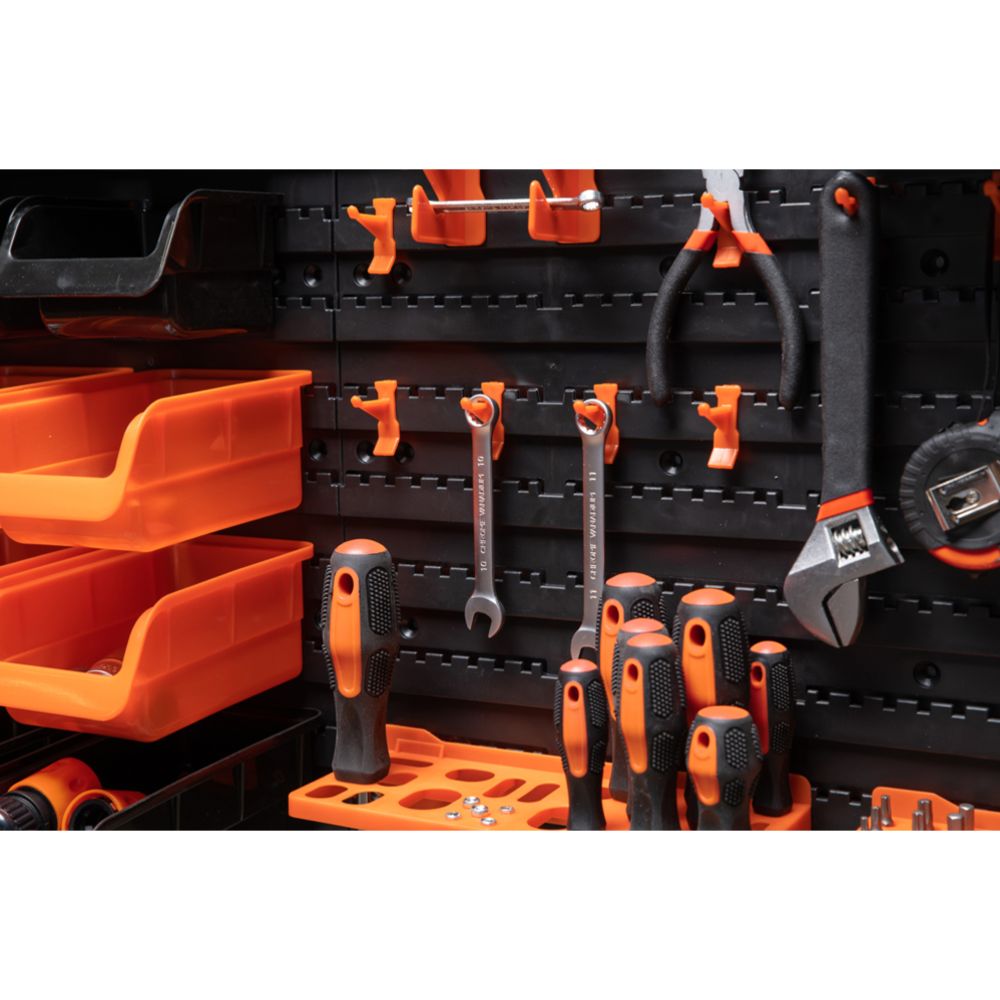 BLACK+DECKER työkaluseinä 43 osaa