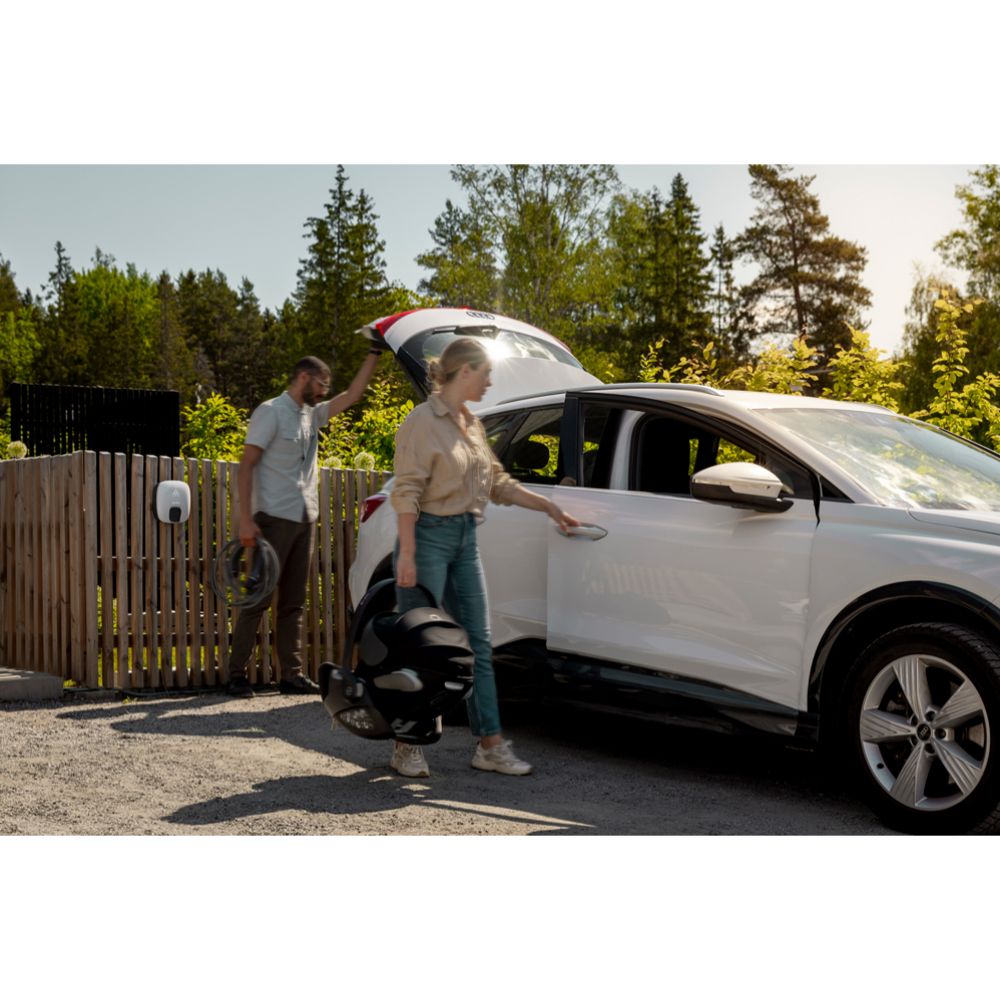 Charge Amps Luna laddningsstation för elbilar 22 kW