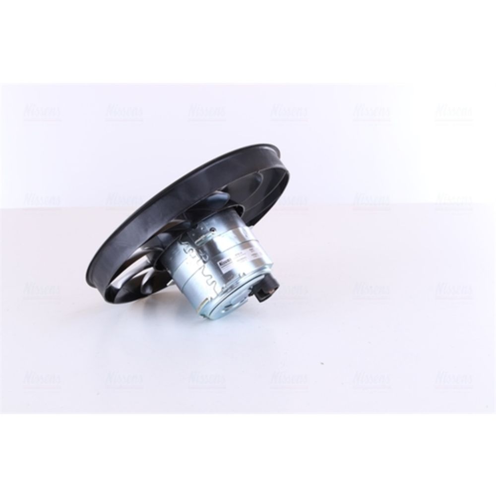 Jäähdyttimen tuuletin 13-1586