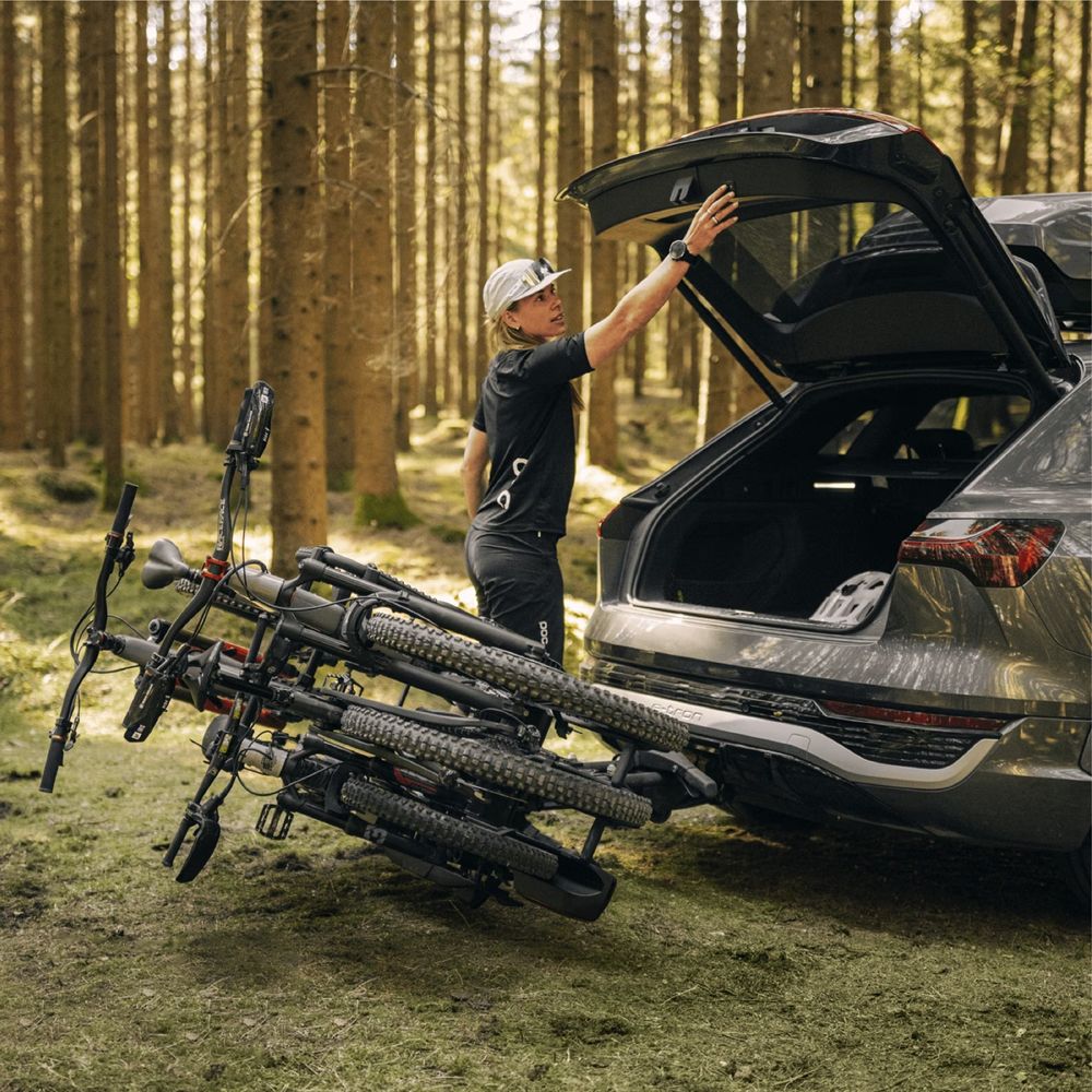 Thule EasyFold 3 3-bike 13-pin 945100 polkupyöräteline vetokoukkuun